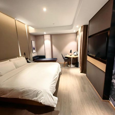 Atour Hotel Beijing Chaoyangmen エクステリア 写真