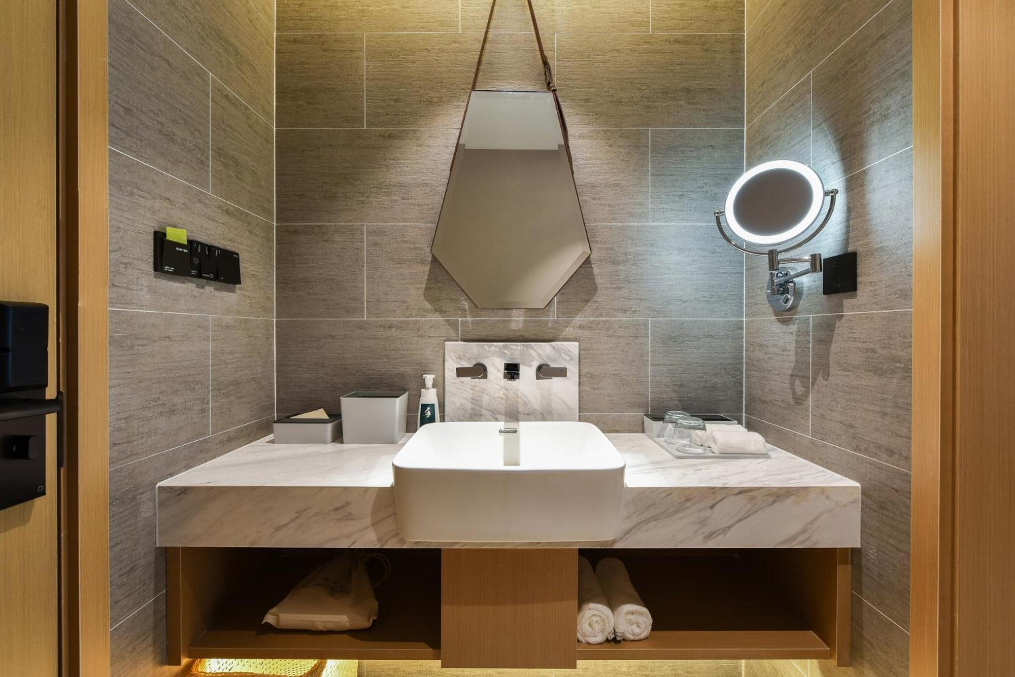 Atour Hotel Beijing Chaoyangmen エクステリア 写真